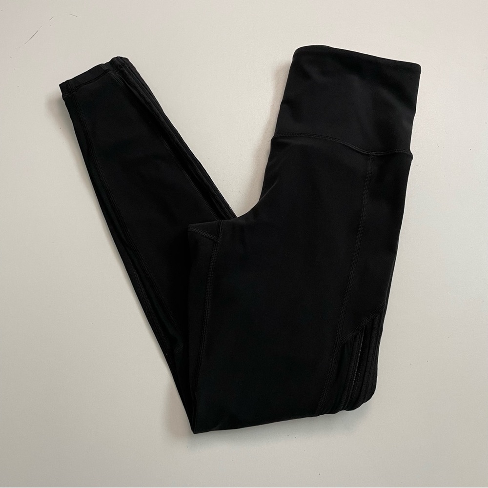 Athleta Leggings Shakti Mesh 7/8 Tight Cropped Cut Out Athletic Exercise Black